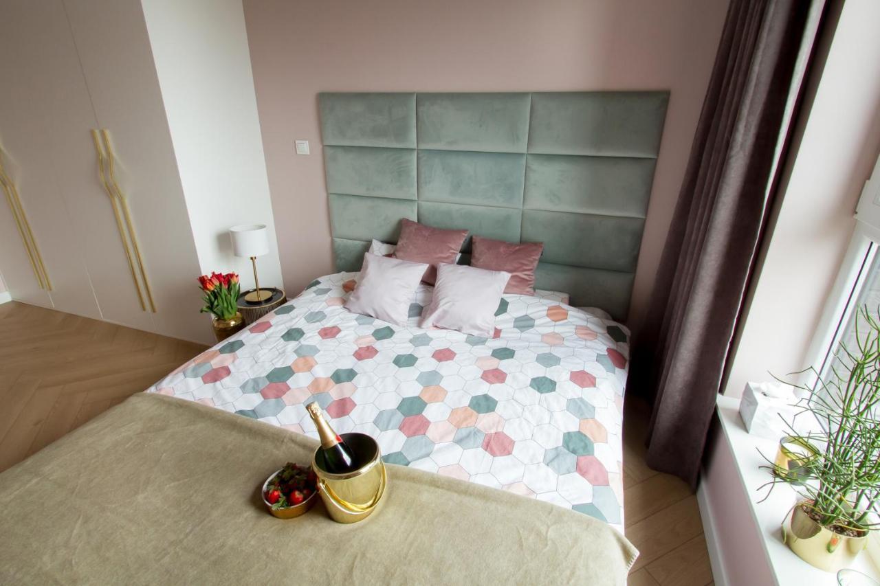 Nowy Przy Placu Szembeka Apartament Warszawa